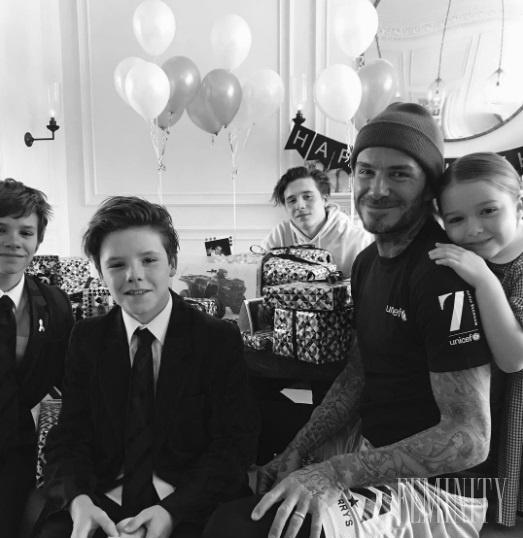 Rodina Beckhamovcov je naozaj šťastná