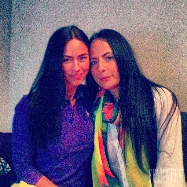 Sestry Natália a Janka Glosíkové sú vďaka farbe vlasov a dĺžke nerozoznateľné 