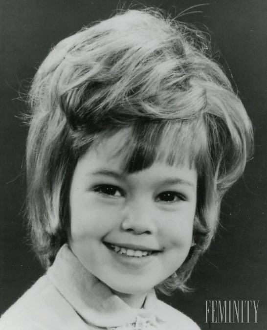 Cindy Crawford má na fotografií štyri roky