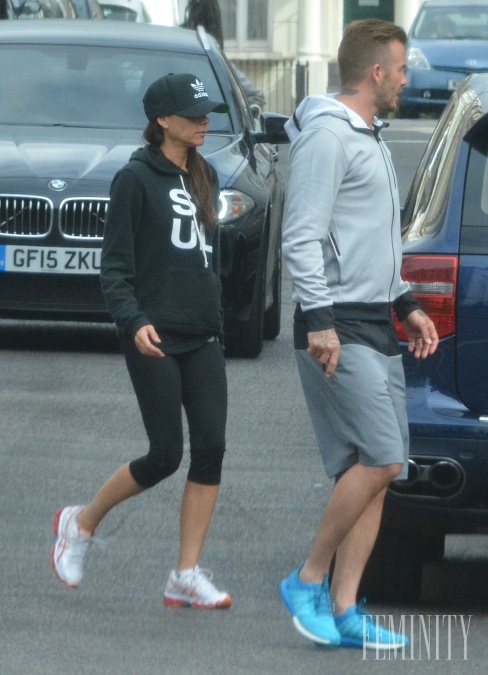 Victoria a David Beckhamovci majú v sebe športového ducha a takto ich môžete stretnúť aj na ulici