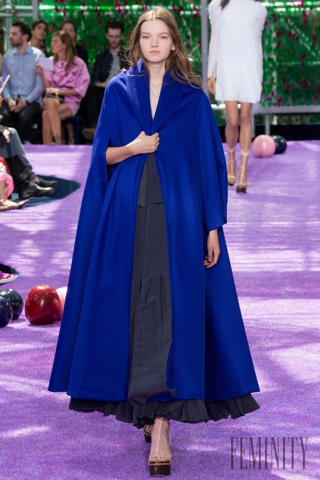 Eva Klímková počas prehliadky Christiana Diora