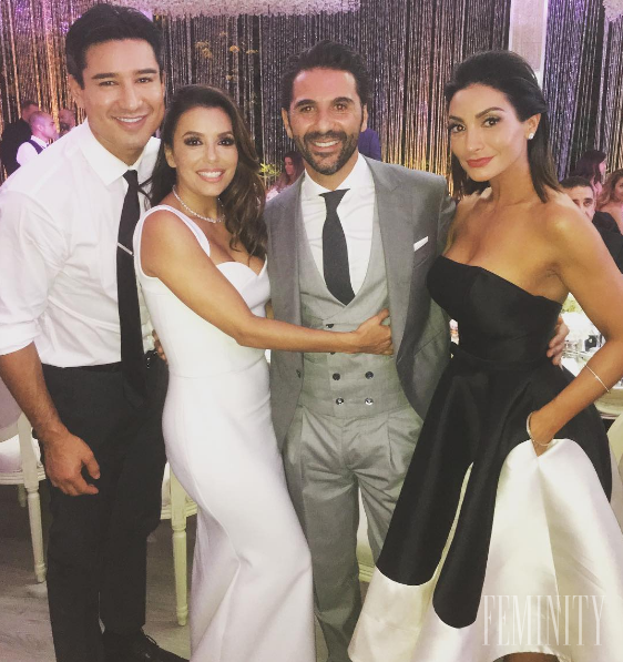 Slávni hostia na svadbe nemohli chýbať. Herec Mario Lopez nemohol chýbať.  