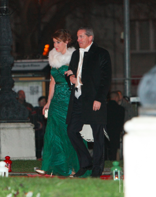 Václav Mika s manželkou Andreou, ktorá stavila na smaragdovú zelenú