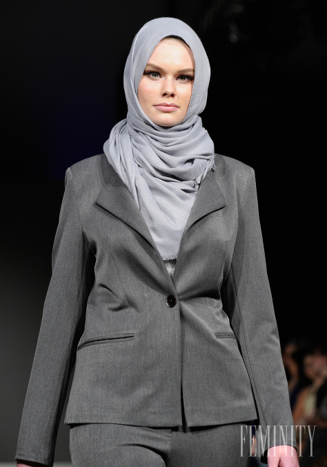 Śvédska značka Jemmila doslova láme módne bariéry, pretože spája škandinávsku estetiku s moslimskou módou, čím chce paradoxne poukázať nie na rozdiely, ale podobnosť