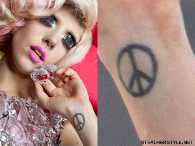 Lady Gaga, tetovanie, symbol, mier, John Lennon