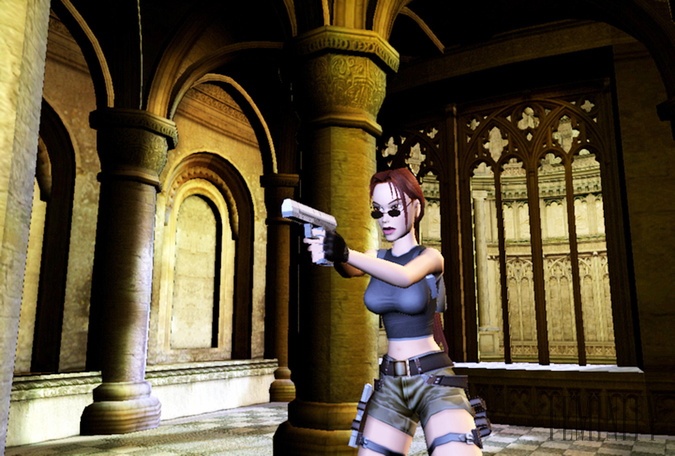 Lara Croft ako hlavá hrdinka stelesňuje nielen fyzické prednosti, ale aj zdatnosti