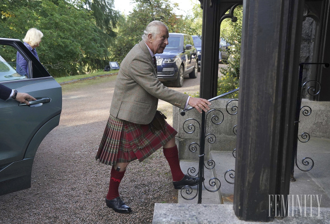 Zámok Balmoral, ktorý sa nachádza v škótskej vysočine, je oficiálnym letným útočiskom britskej kráľovskej rodiny. 