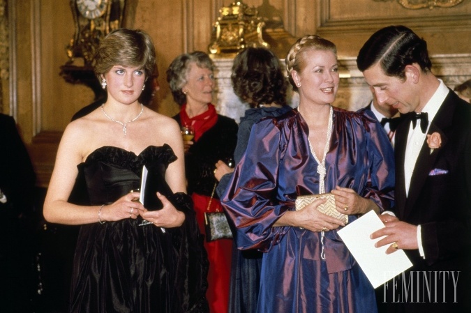 Zostával mesiac do svadby s následníkom trónu, keď sa Diana zúčastnila oslavy 21. narodenín princa Andrewa na hrade Windsor. 