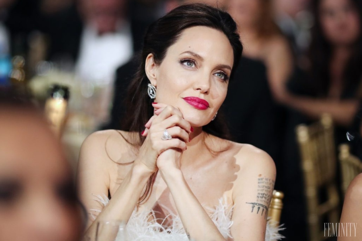 Photo of Herečka Angelina Jolie nemá na mužov šťastie: Tvrdí, že v tomto zlyhala väčšina jej vzťahov