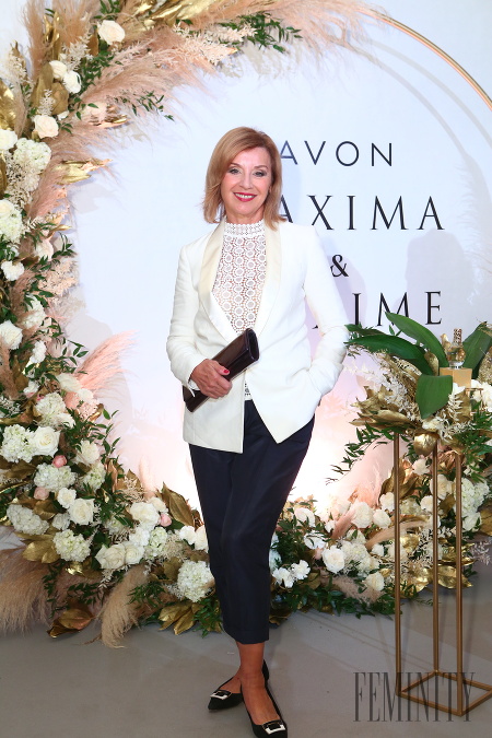 Moderátorka Alena Heribanová zvolila na túto príležitosť veľmi elegantný štýl oblečenia