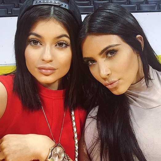 Kylie sa netají tým, že chce byť ako sestra Kim Kardashian