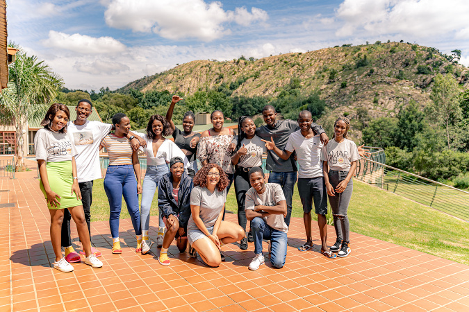 Charlize Theron Africa Outreach Project: Podpora zdravia a vzdelávania mladých ľudí s cieľom napredovania
