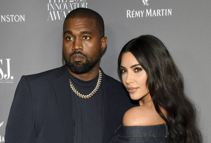 Kim Kardashian a Kanye West sa oficiálne rozviedli