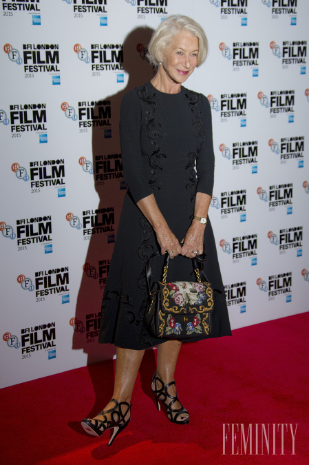 Helen Mirren starne s gráciou