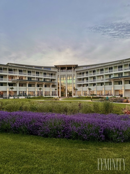 Pokiaľ hľadáte super ubytko, ideálnou voľbou je Mövenpick BalaLand Resort Lake Balaton