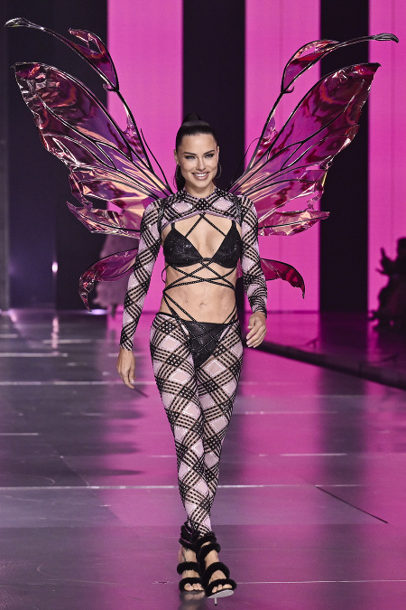 Victoria's Secret show 2024