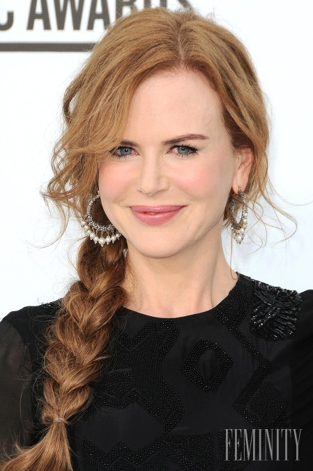 Slávna herečka Nicole Kidman už tiež vyskúšala ohnivú farbu vlasov