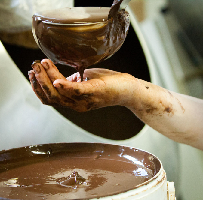 Výroba čokoládových praliniek