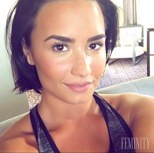 emi Lovato je neoficiálnou ambasádorkou reálneho pohľadu na celebritu