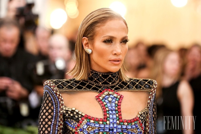 Vždy perfkektne upravená Jennifer Lopez vie, ako na seba upútať pozornosť
