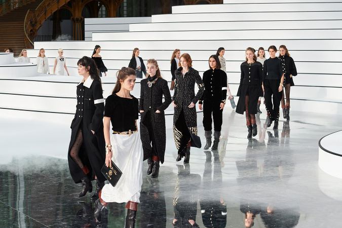 Virginie Viard sa vyjadrila, že miluje Chanel a táto kolekcia môže byť novou ódou