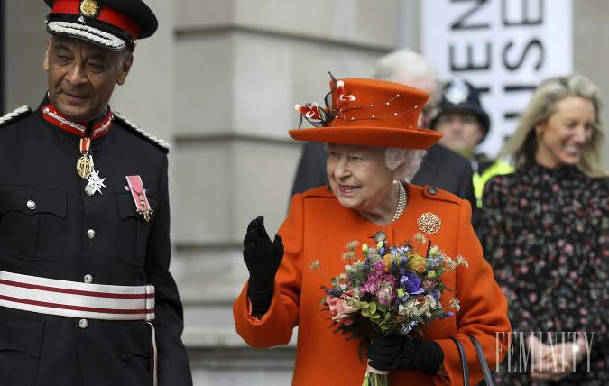 Farebnosť, ktorú si obľúbila kráľovná Alžbeta II.: Výber farieb hovorí o jej dôležitej vlastnosti 