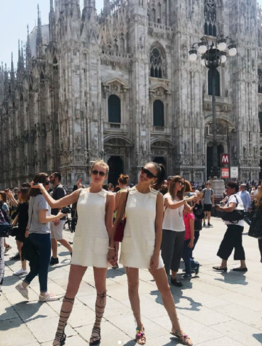 Moderátorka Fashion TV Dominika Ducová si dopriala oddych spoločne s priateľkou, a to priamo v Miláne