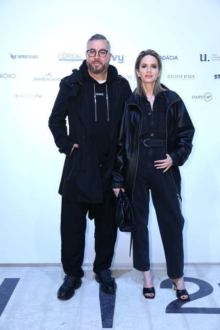 Marketingový riaditeľ TV Markíza Michal Borec a módna stylistka Zuzana Kanisová