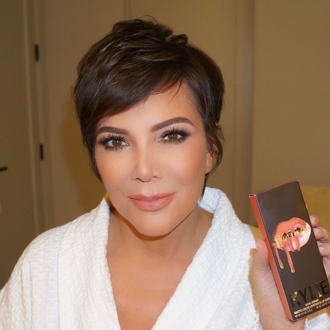 Matka Kris Jenner používa vždy iba make up proti vráskam