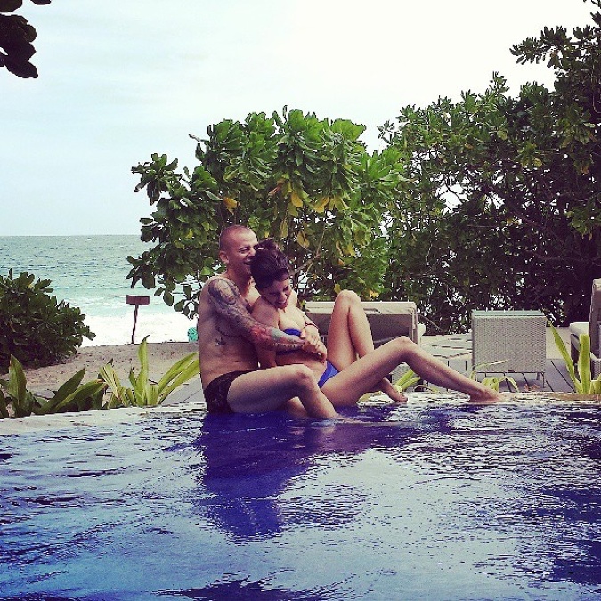 Dvojica si po zásnubách užila dovolenku na Seychellách