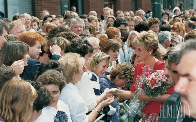 Princezná z Walesu, Diana, bola známa tým, že bola k ľuďom veľmi otvorená, priateľská, prístupná. 
