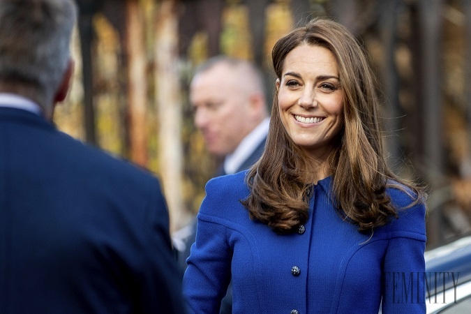 Keď si vybavíme tvár krásnej vojvodkyne z Cambridge, Kate Middleton, zjaví sa nám vždy so širokým úsmevom na perách