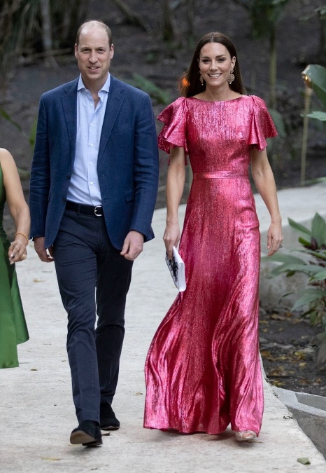 Kate Middleton vzdala svojimi šatami hold princeznej Diane