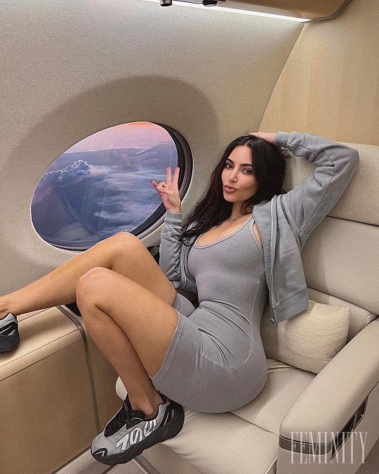 Cestovanie len v súkromných lietadlách: Aj takto vyzerá život Kim