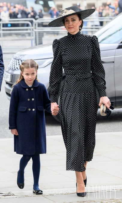 Nádherná dcéra princa Williama a vojvodkyne Kate Middleton, zdedila množstvo čŕt a vlastností aj po svojej prababičke