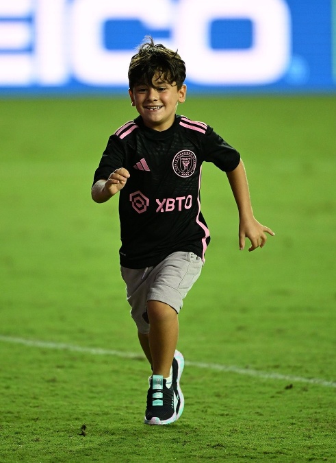 Mateo Messi Roccuzzo, prostredný syn Lionela a Antonelly