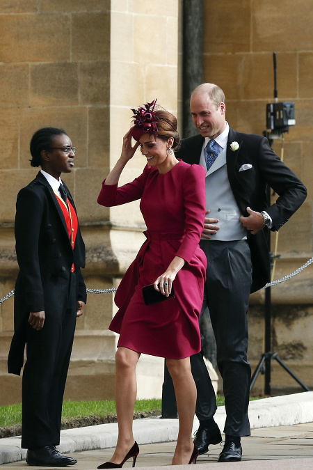 Vojvodkyňa Kate sa oblieka v súlade s pravidlami 
