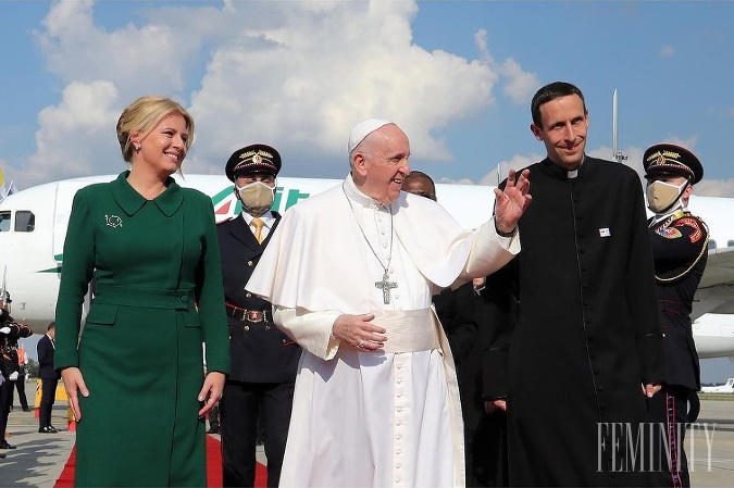 Zuzana Čaputová v tom isto modeli privítala pápeža