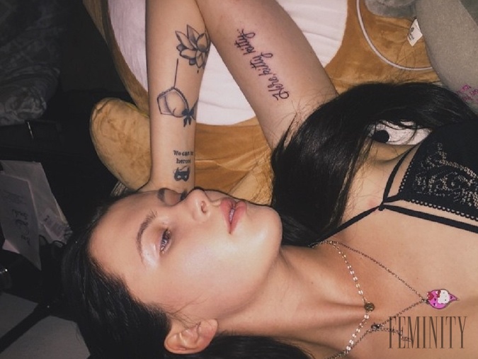 Jej telo krášlia od ranej mladosti mnohé tetovania a stále pribúdajú. Ona ich s hrdosťou prezentuje aj na svojom Instagrame