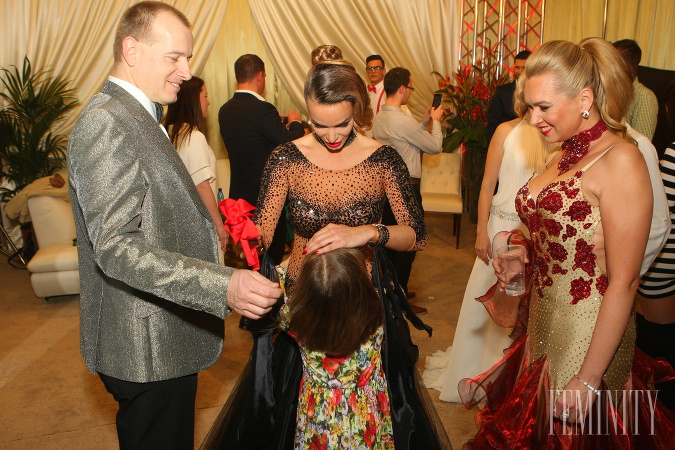 Andrea Heringhová a Boris Kollár s dcérkou Sarou Zoe v zákulisí