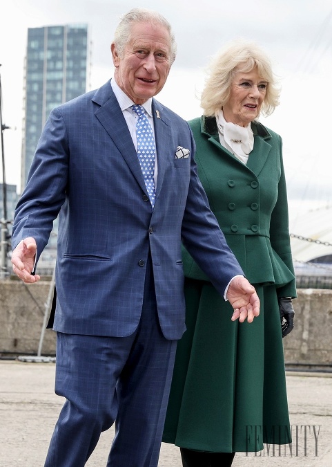 Keď sa princ Charles a Camilla Parker Bowles v roku 2005 zosobášili, získala titul vojvodkyne z Cornwall.