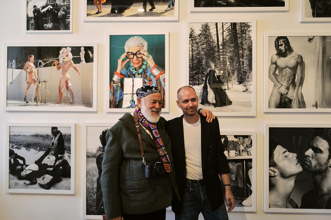 Fotograf Bruce Weber a Milosh Harajda, producent výstavy