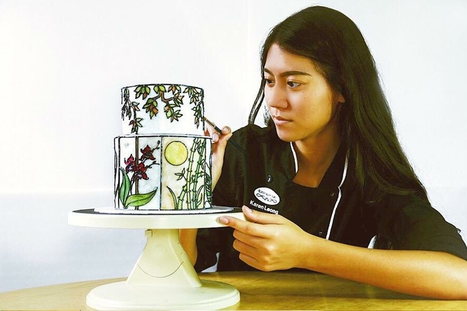 Hoci v 8 rokoch prestala chodiť do školy, dnes pečie torty pre celebrity