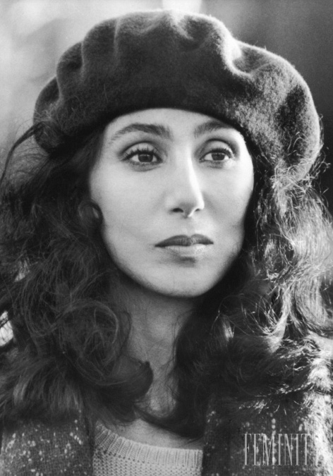 Iniciatívy a nápadu na životopisný film o Cher sa chopilo filmové štúdio ako Universal Studio.