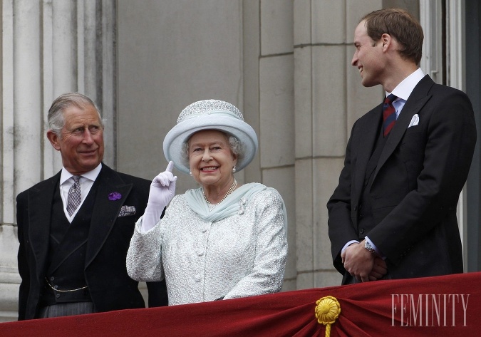 S Charlesom a Williamom je veľká podobnosť v reči tela, ktorá sa zhoduje s kráľovninou. 